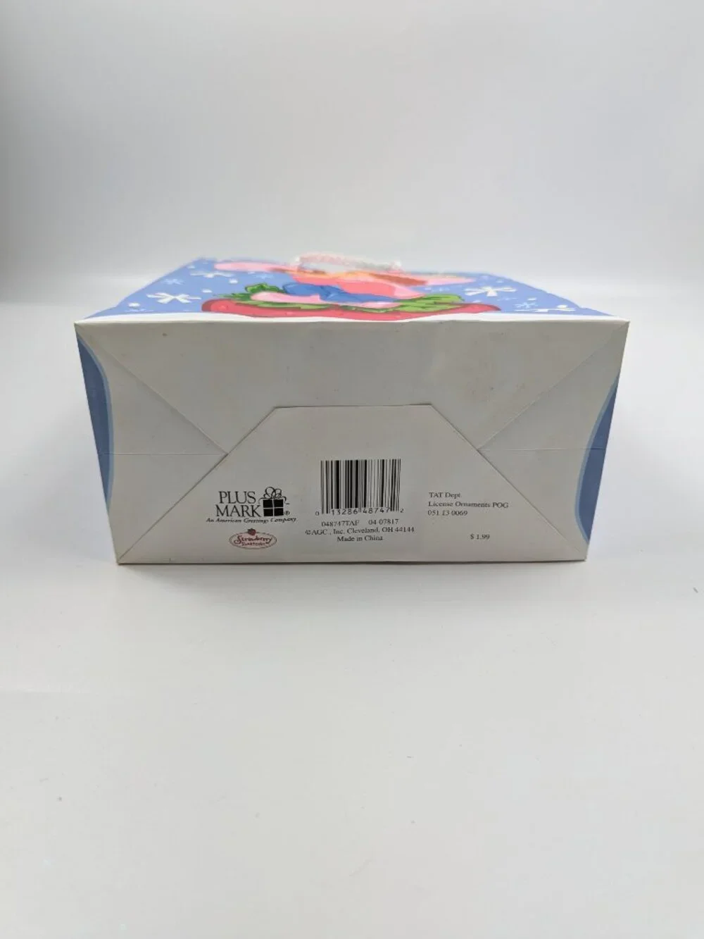 Strawberry Shortcake Winter Gift Bag Y2K Reusable Glitter Detail 8